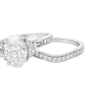 14K Gold Lab-Grown Oval Engagement Ring with Diamond Side Stones