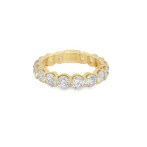 14K Gold Lab Grown Diamond Women’s Ring with 16 Round Side Stones