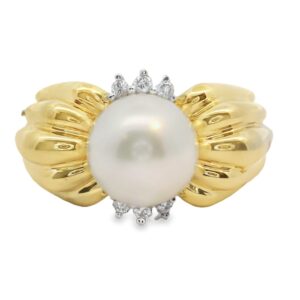 14K Yellow Gold 8.5mm Pearl with .05CT, 6.2 grams