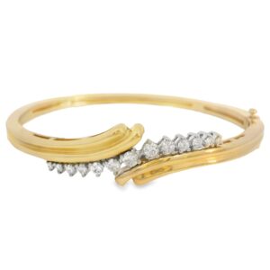 14K Gold Yellow Bangle with 0.75 ctw Round Diamonds Stones