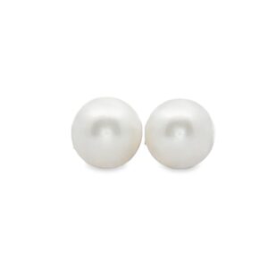 14K Yellow Gold Freshwater 6-6.5mm Pearl Stud Earrings