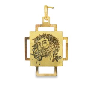 32-00303 2.6dwt 14 KT YG Flat Head of Christ on Open Cross