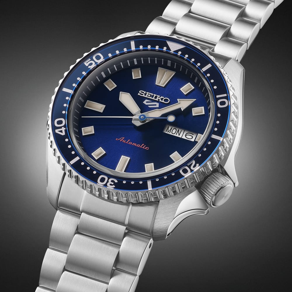 Seiko 5 Spot SS Automatic Blue Dial 42mm