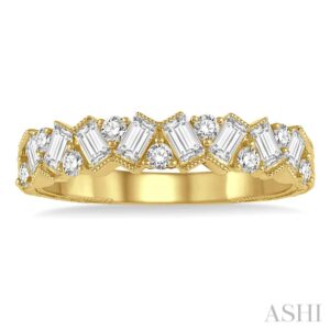 14K Yellow Gold Scatter Zig-Zag Baguette Diamond Fashion Band - 0.60ctw - 2.60g