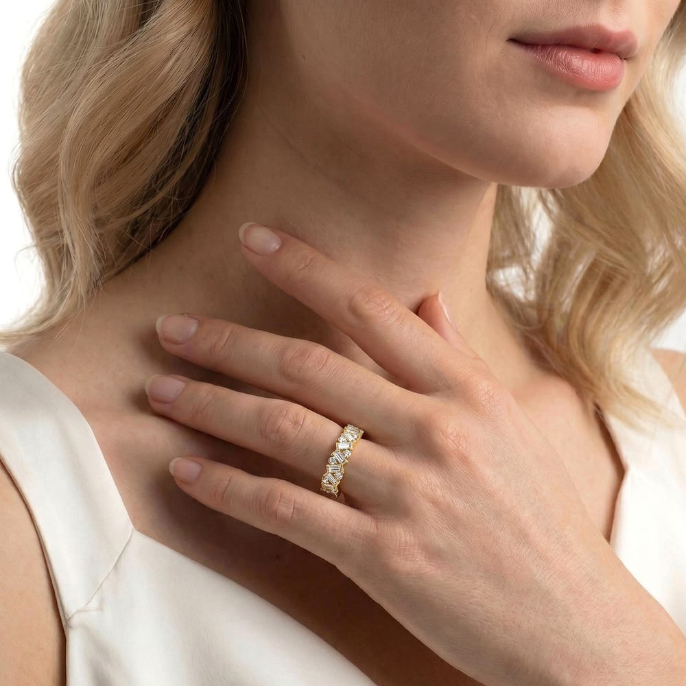 14K Yellow Gold Scatter Zig-Zag Baguette Diamond Fashion Band - 0.60ctw - 2.60g