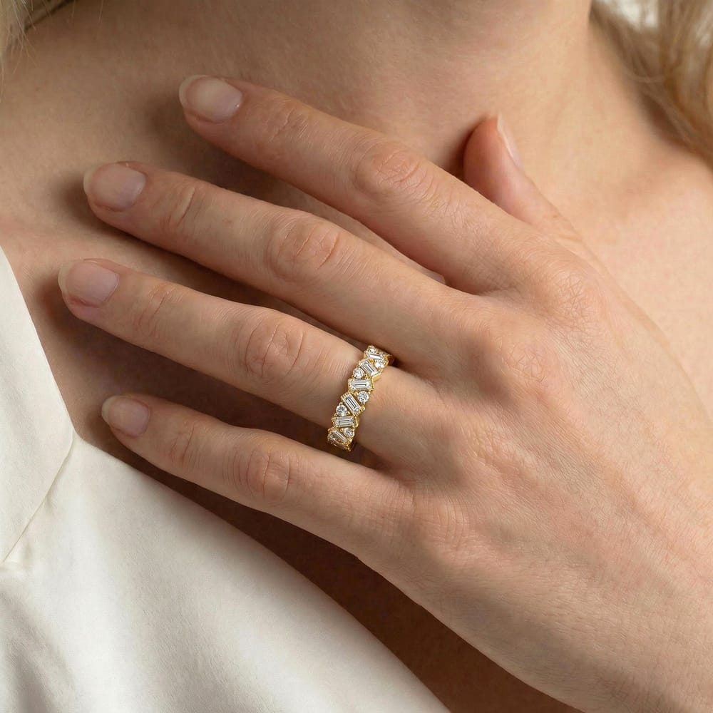 14K Yellow Gold Scatter Zig-Zag Baguette Diamond Fashion Band - 0.60ctw - 2.60g