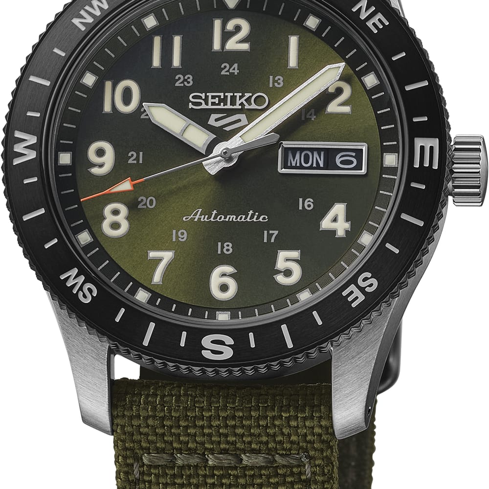 Seiko 5 Sports Field Series HDB008 Mens Automatic Watch - 41mm